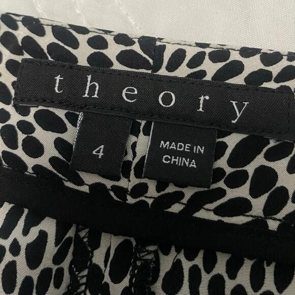 Theory Silk Animal Print Cuffed Ankle Crop Pants Women’s Size 4 Business Career - Picture 3 of 12